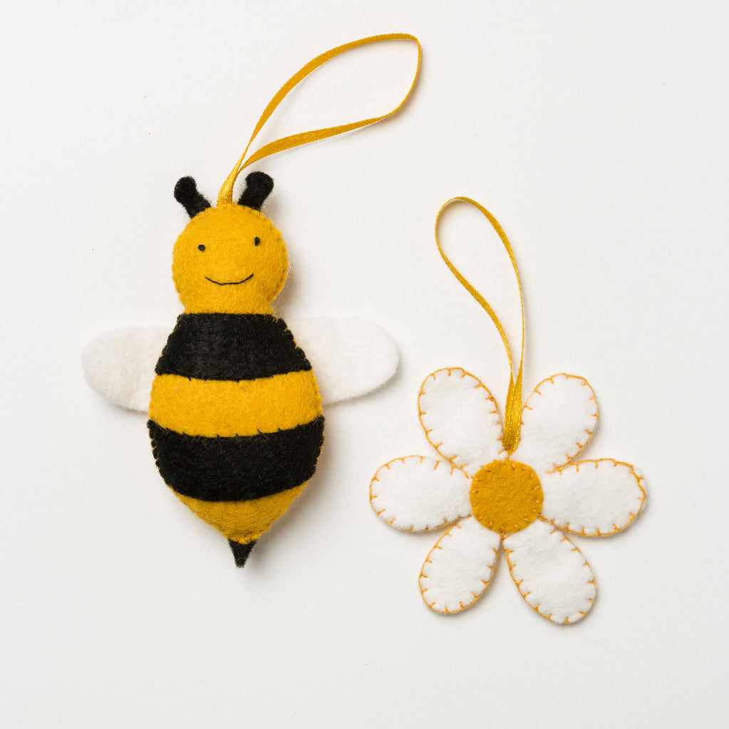 Corinne Lapierre Wool Felt Kit | Bee & Flower