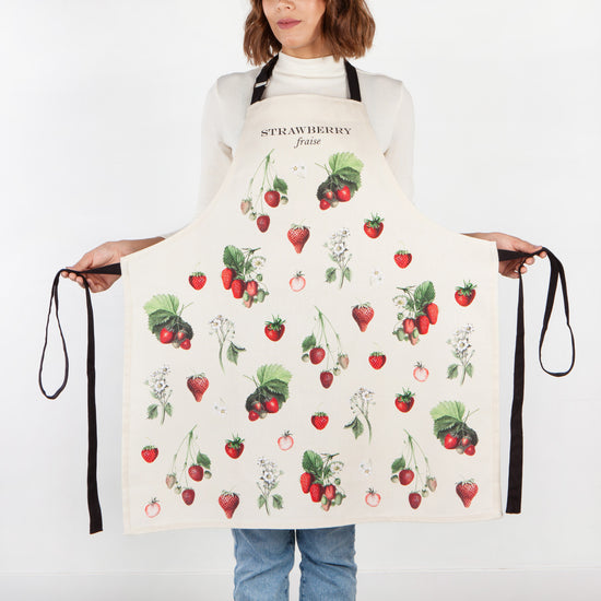 Strawberries Vintage Fine Print Apron | Now Designs